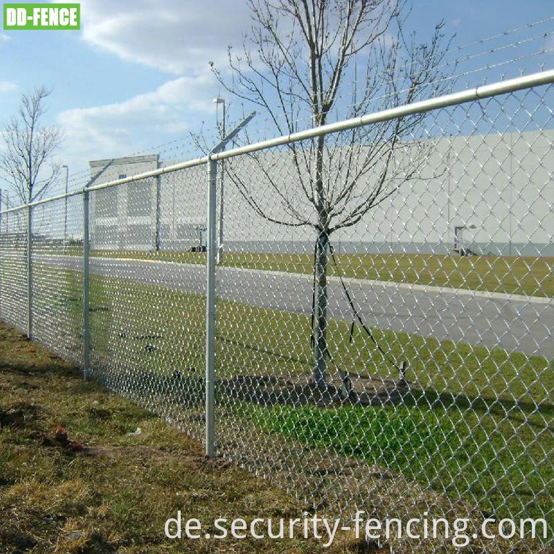 Powder Coated Galvanized Chain Link Fence 